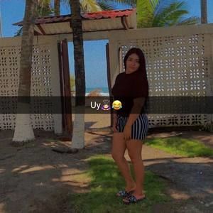 Meet your Posher, Eesmeralda